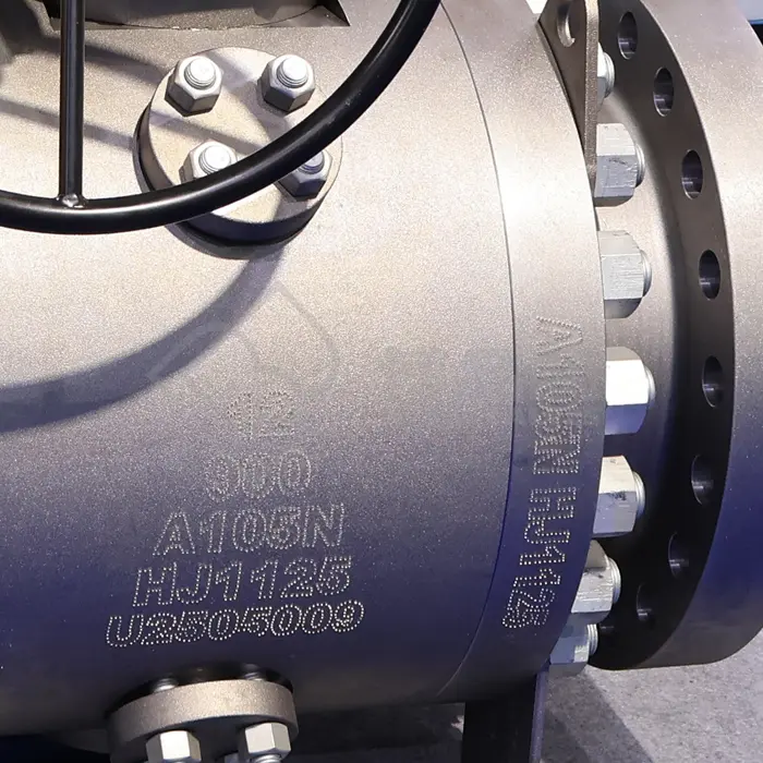 API 6D SIDE ENTRY FLANGED GEAR OPERATED FORGED STEEL BALL VALVE
