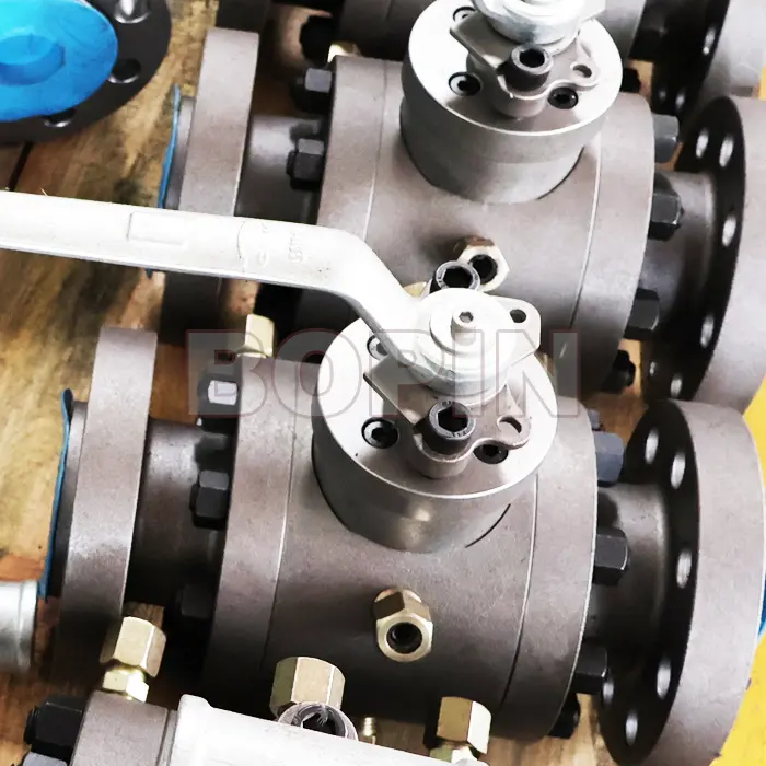 API 6D FLANGED A105 FORGED STEEL BALL VALVE.jpg