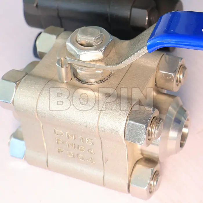 HANDLE TYPE A182 F304 3-PC SPLIT BODY BUT-WELDED END FORGED STEEL BALL VALVE.jpg